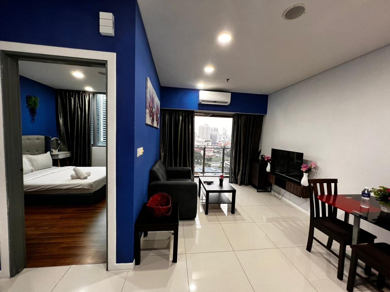 Summer Suites Klcc By Homestay Kuala Lumpur Exterior photo