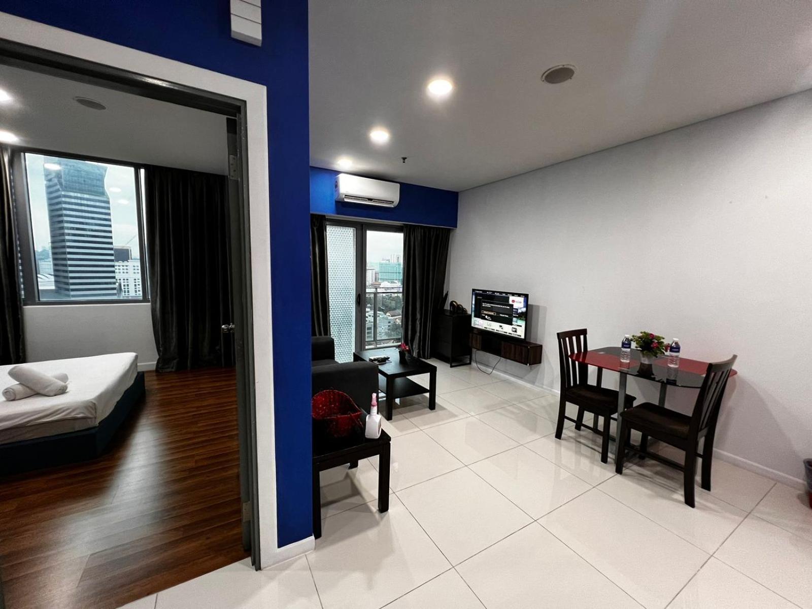 Summer Suites Klcc By Homestay Kuala Lumpur Exterior photo